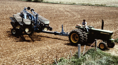 Kinze Mfg. push type planter row unit